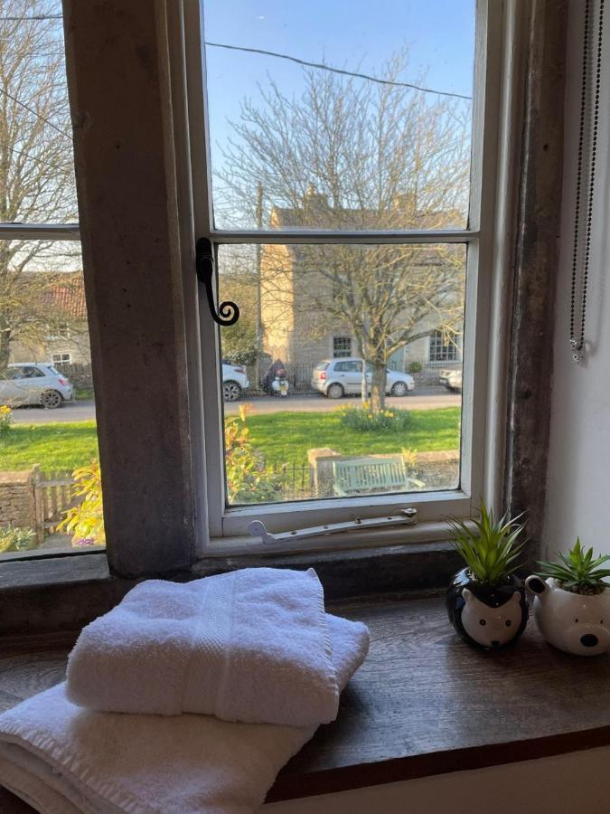 Hebe Cottage - Idyllic And Homely With Attention To Detail Atworth Kültér fotó
