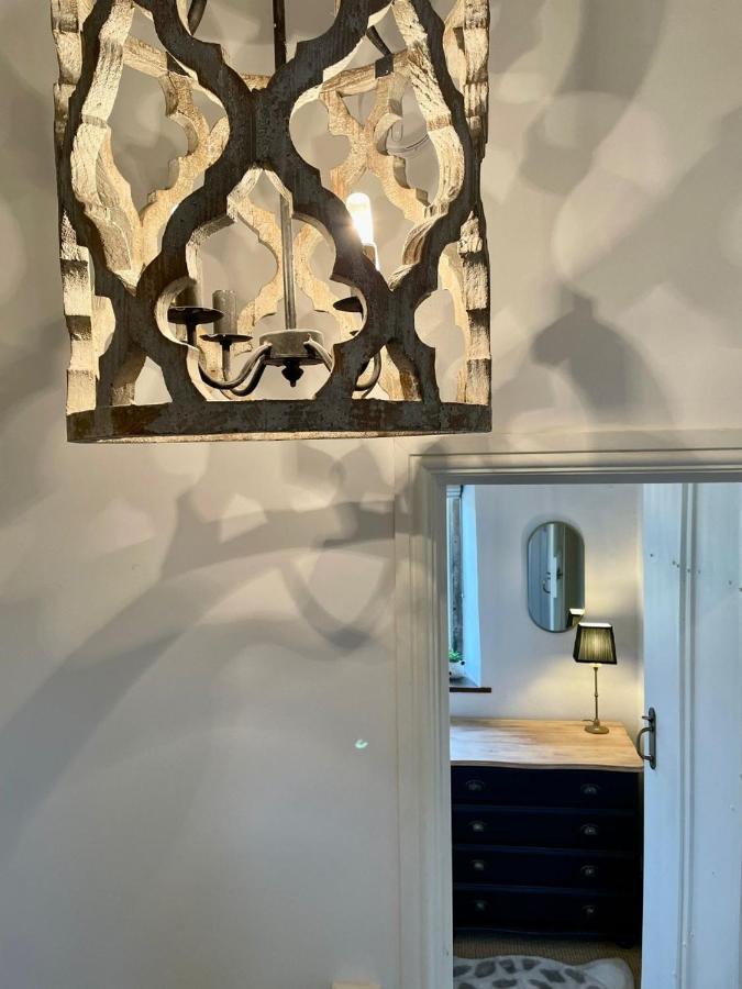Hebe Cottage - Idyllic And Homely With Attention To Detail Atworth Kültér fotó